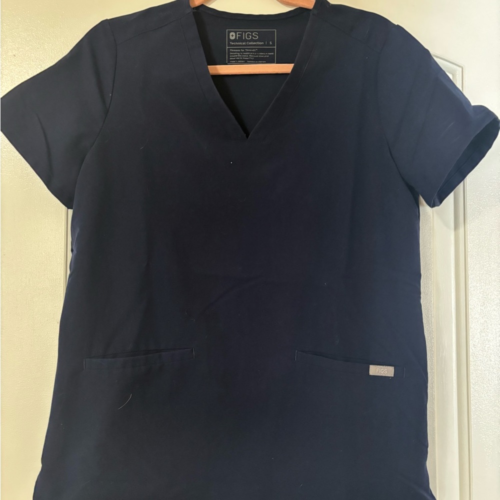 Figs Women's Navy Short Sleeve Top